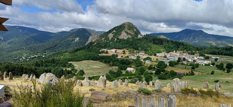 EXCURSION DU JEUDI 4 SEPTEMBRE A BORÉE (07)