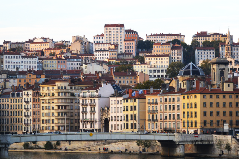 EXCURSIONS CAR A LYON